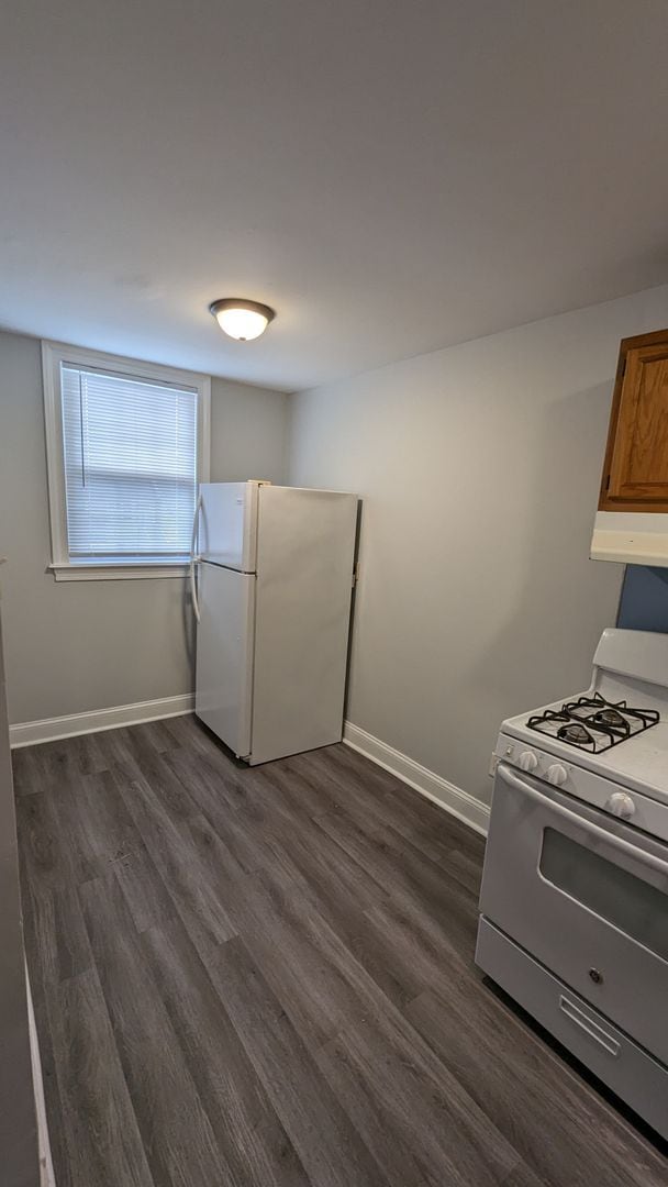 Building Photo - 3 bedroom home on a great block!