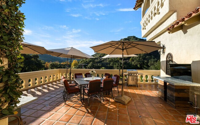 Building Photo - 503 Vera Canyon Dr