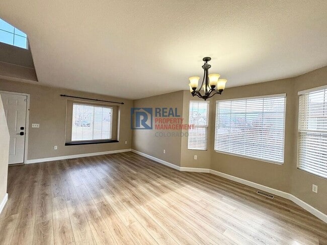 Building Photo - 5303 Territorial St