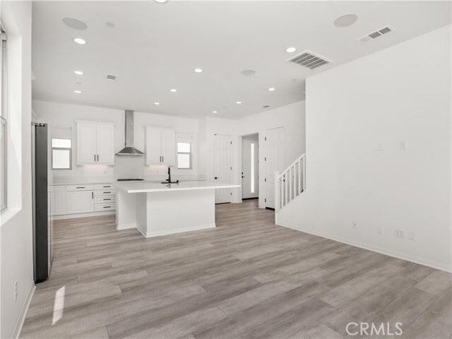 Building Photo - 27448 Pioneer Ct