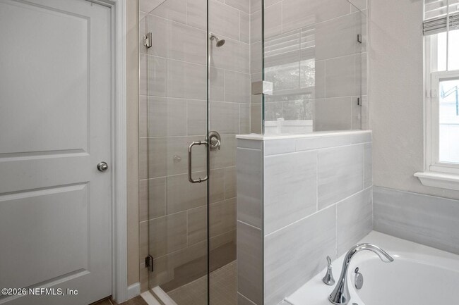 Building Photo - 619 Brown Bear Run