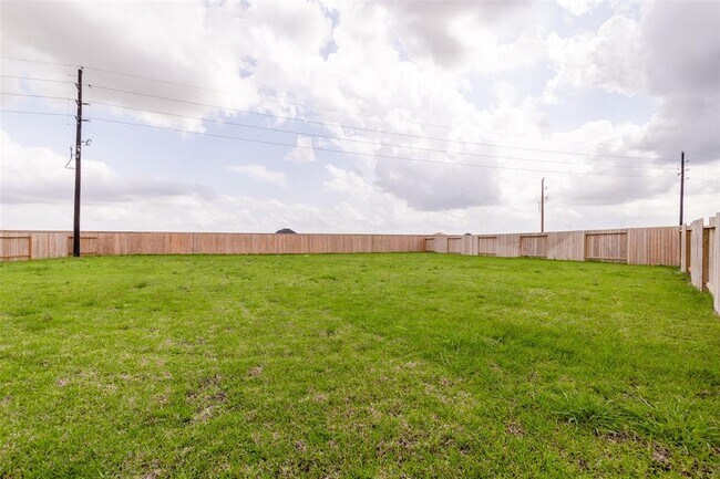 Building Photo - 31055 Brightwell Bnd