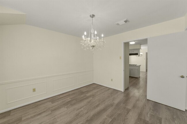 Building Photo - 7818 Kleingreen Ln