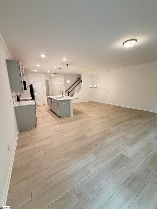 Building Photo - 218 Brochaill Ct