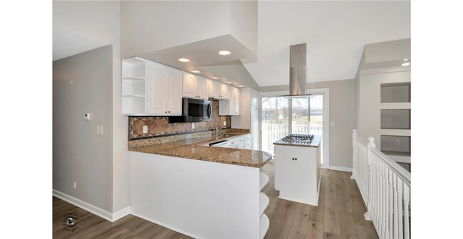 Building Photo - 75 Castle Coombe Ct