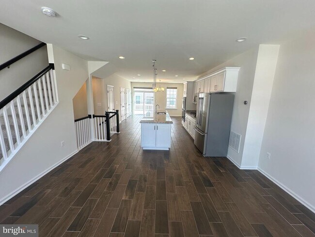 Building Photo - 5320 Woodyard Rd