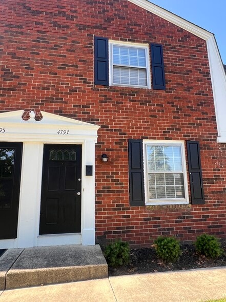 Building Photo - 4797 Nugent Dr