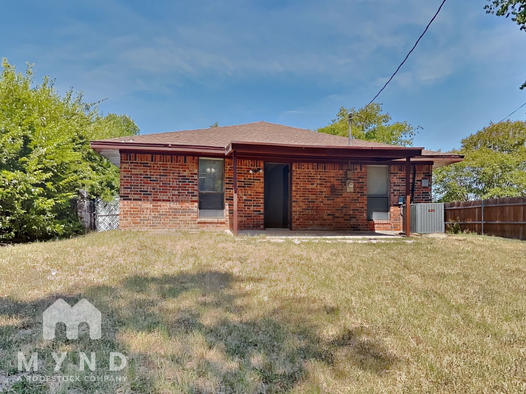 Building Photo - 807 Lakeview Ridge