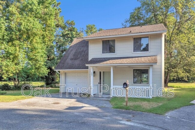 Building Photo - 107 Willow Ct