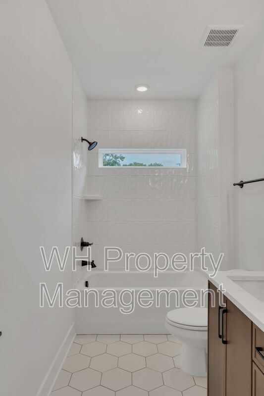 Building Photo - 3816 Tigerbelle Dr