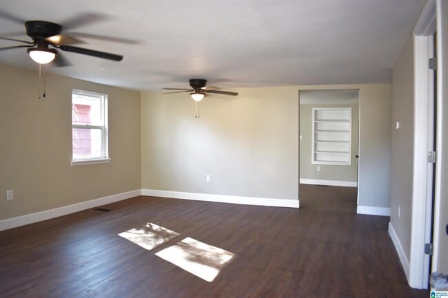 Building Photo - 144 2nd St NW