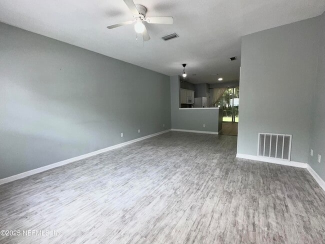 Building Photo - 3548 Lone Tree Ln