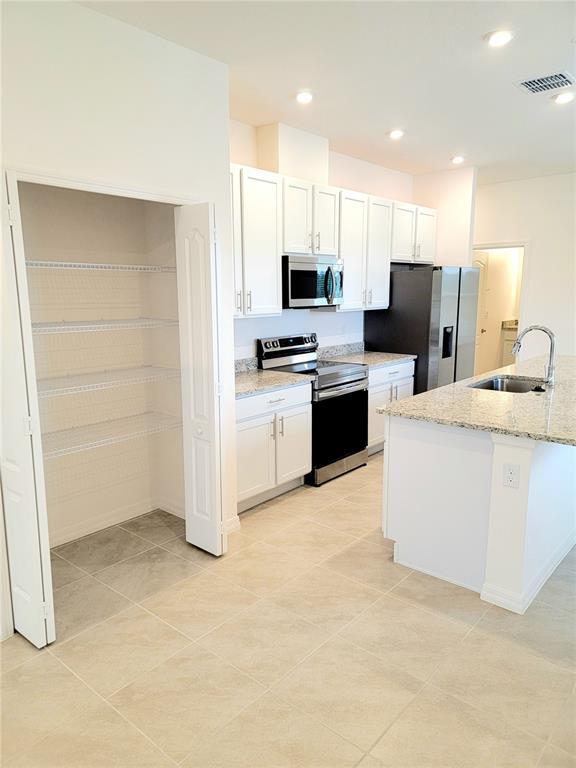 Building Photo - 3984 Sagefield Dr