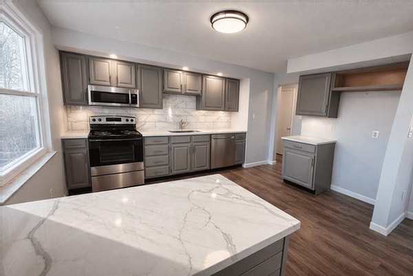 Building Photo - 408 Herr St