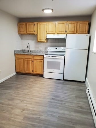 Building Photo - 580 Cummins Hwy