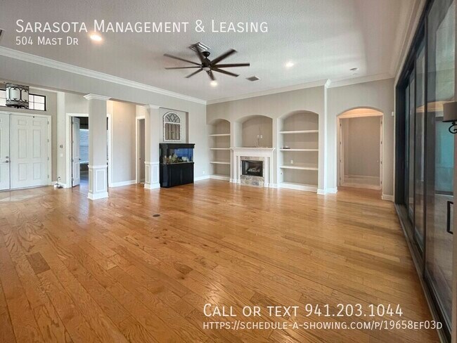 Building Photo - 504 Mast Dr