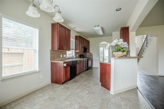 Building Photo - 22714 Pantego Ln