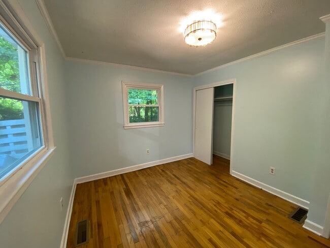 Building Photo - Black Mountain - Wooded lot, One-Level home, Room to Garden!