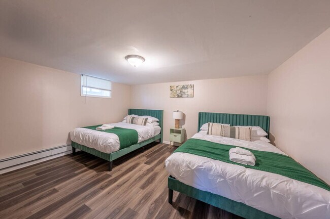 Building Photo - 810 Walnut St