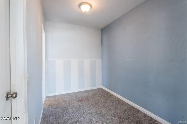 Building Photo - 2725 Desert St