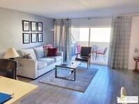 Building Photo - 1655 E Palm Canyon Dr