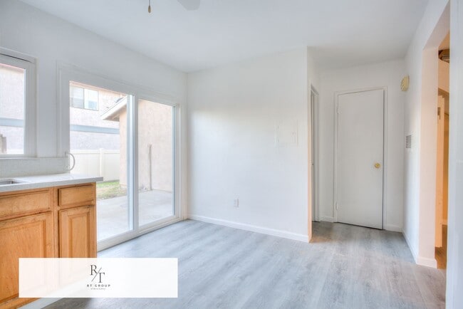 Building Photo - Refined Living with a Newly Remodeled 2 Bedroom 1 Bathroom 2 Story Duplex Residence