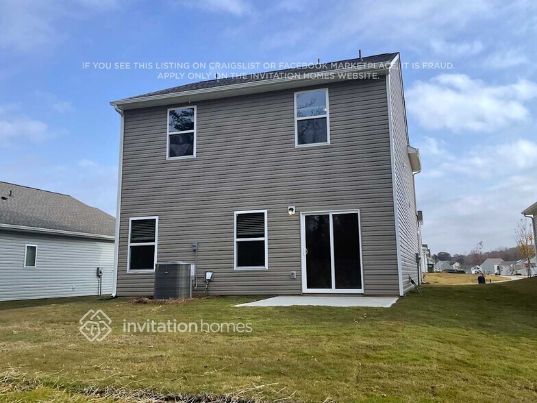 Building Photo - 3439 Saddlebred Dr