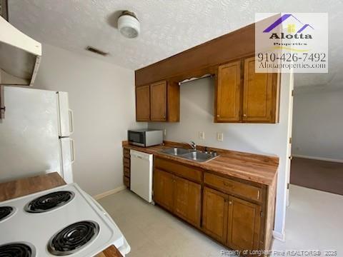 Building Photo - 1966 Glenwick Dr