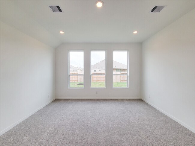 Building Photo - 17850 Aile Pierre Pass