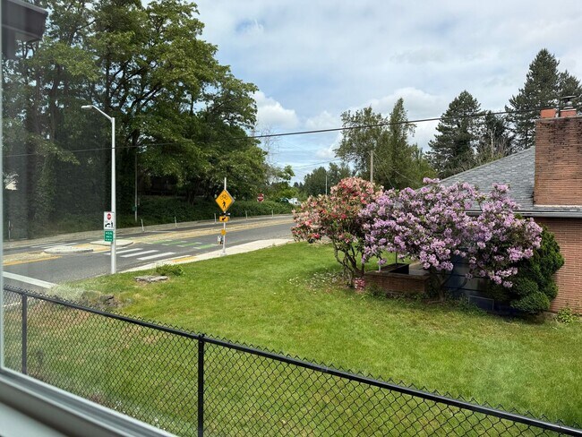 Building Photo - 1ST MONTHS RENT FREE! New Construction, Beautiful, Townhomes! 2 & 3 BEDRM UNITS AVAILABLE