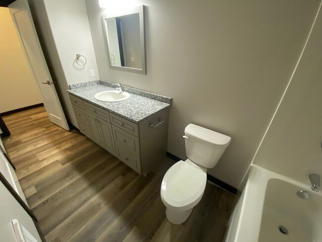 Building Photo - BONUS RENT SPECIAL! Exceptional 3 Bed, 2 B...
