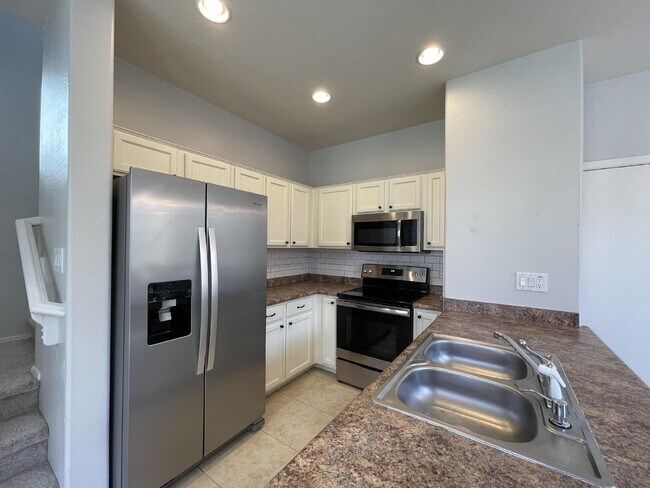 Building Photo - 451 S Hawes Rd