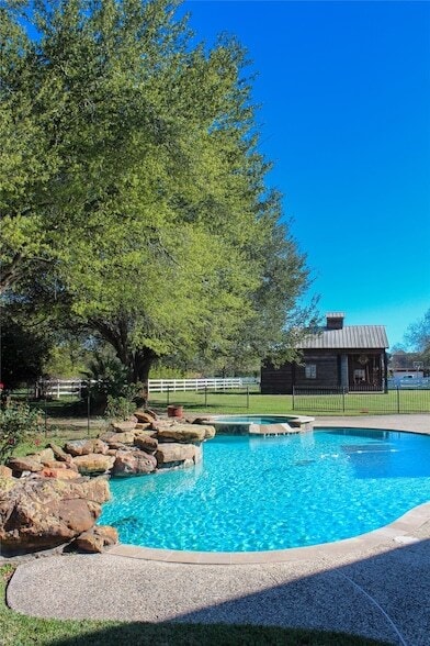Building Photo - 19907 Stone Lake Cir
