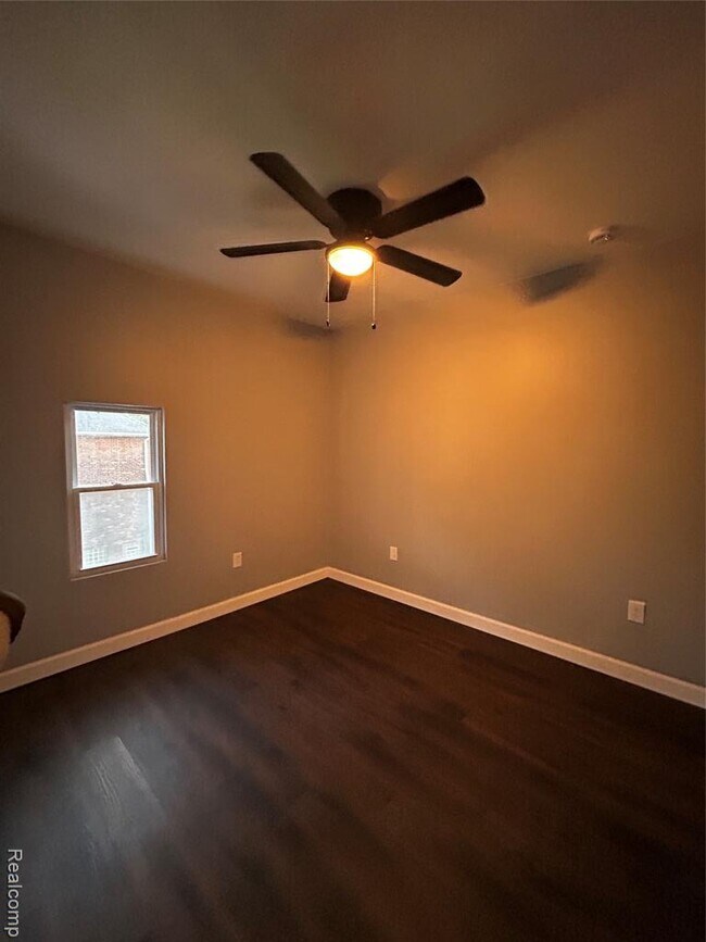 Building Photo - 3520 Cadillac Blvd