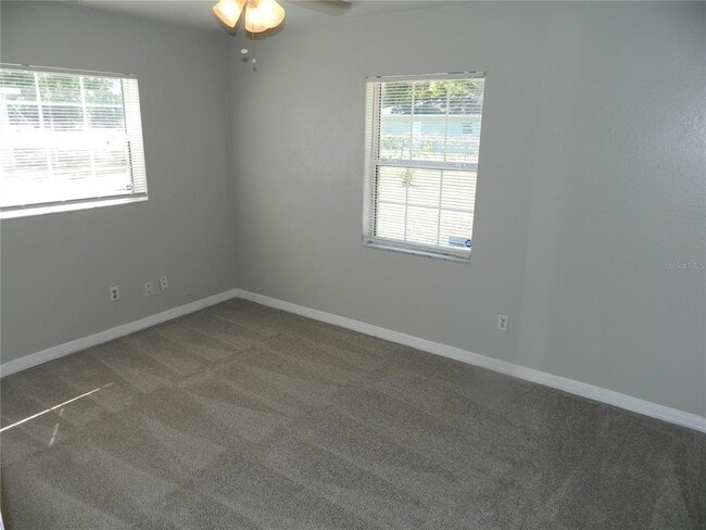 Building Photo - 2412 Greenwood St