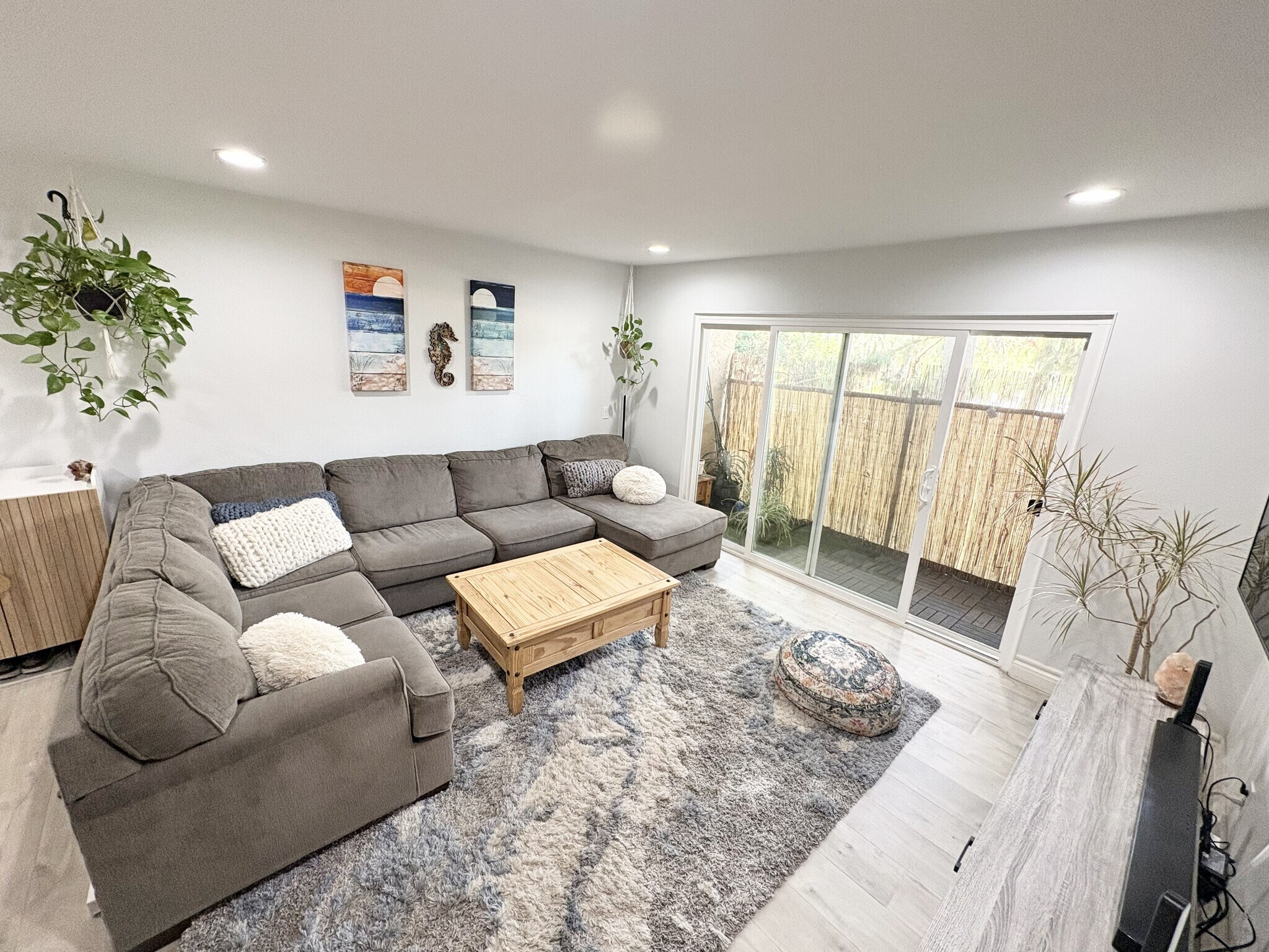 Building Photo - 2362 Hosp Way