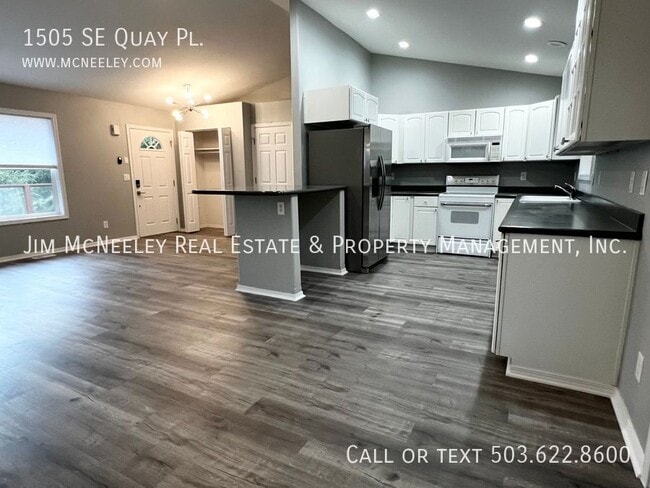 Building Photo - 1505 Quay Pl
