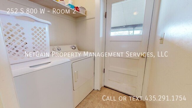 Building Photo - 252 S 800 W