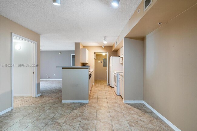 Building Photo - 11133 SW 8th St