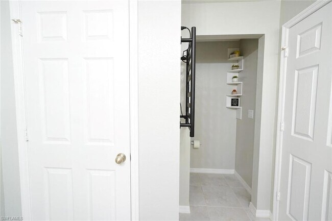 Building Photo - 4341 NW 34th Pl