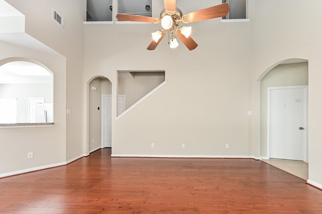 Building Photo - 12923 Palm Leaf Ct