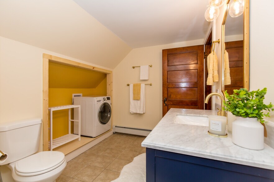 Upstairs Bath completely renovated - 715 5th St SE