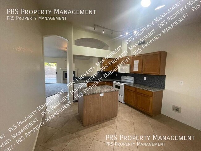 Building Photo - 1122 E Butler Dr