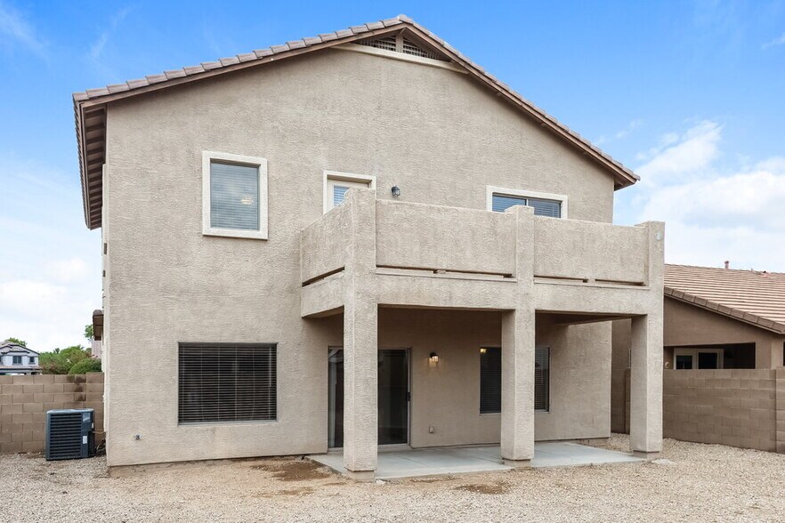 Building Photo - 13045 W Columbine Dr
