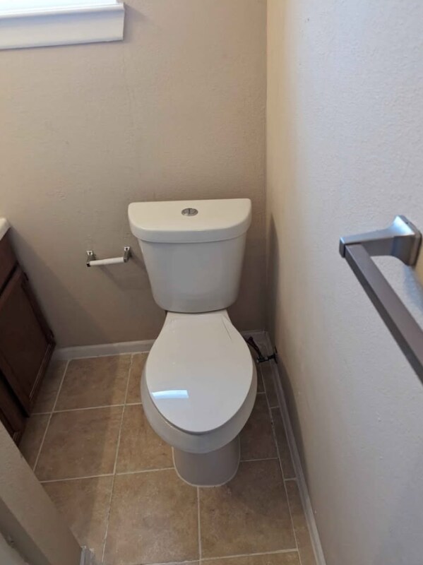 Building Photo - 506 Alpine St