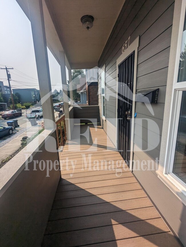 Building Photo - Charming 3-Bedroom Bremerton Home