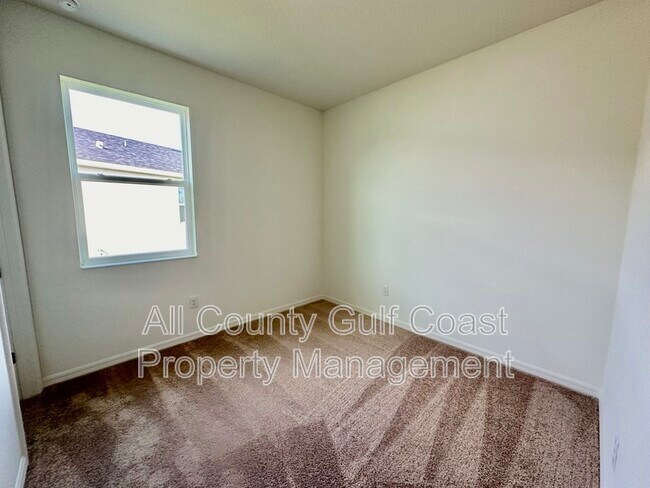 Building Photo - 2636 89th St Cir E