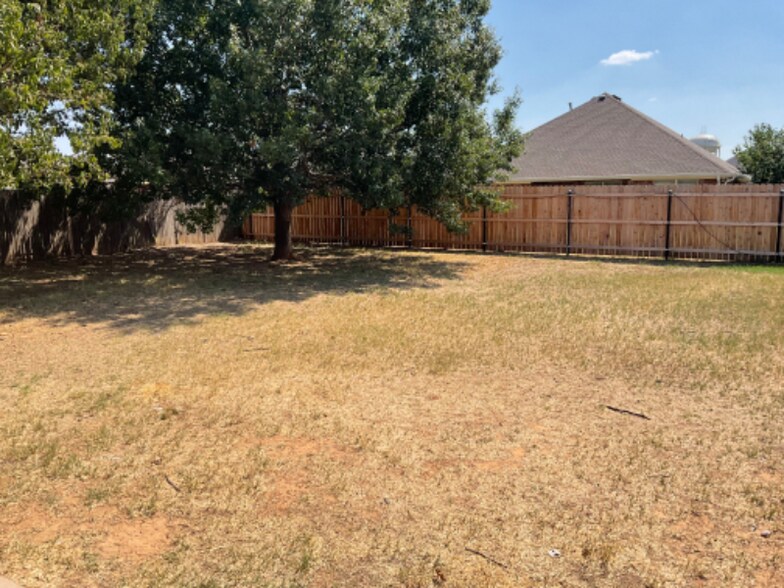 Building Photo - 5107 Untalan St