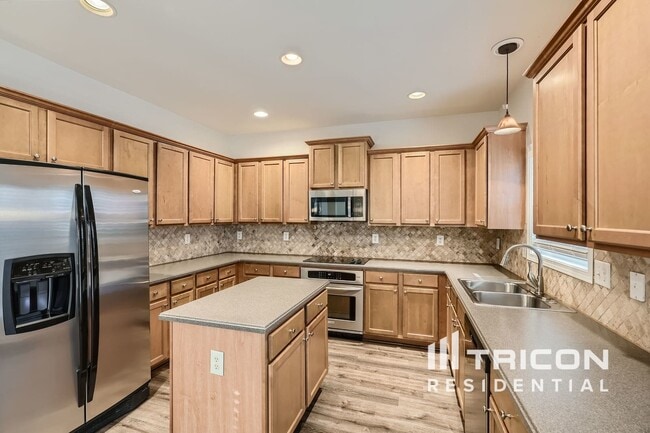 Building Photo - 3530 Woodsong Rw
