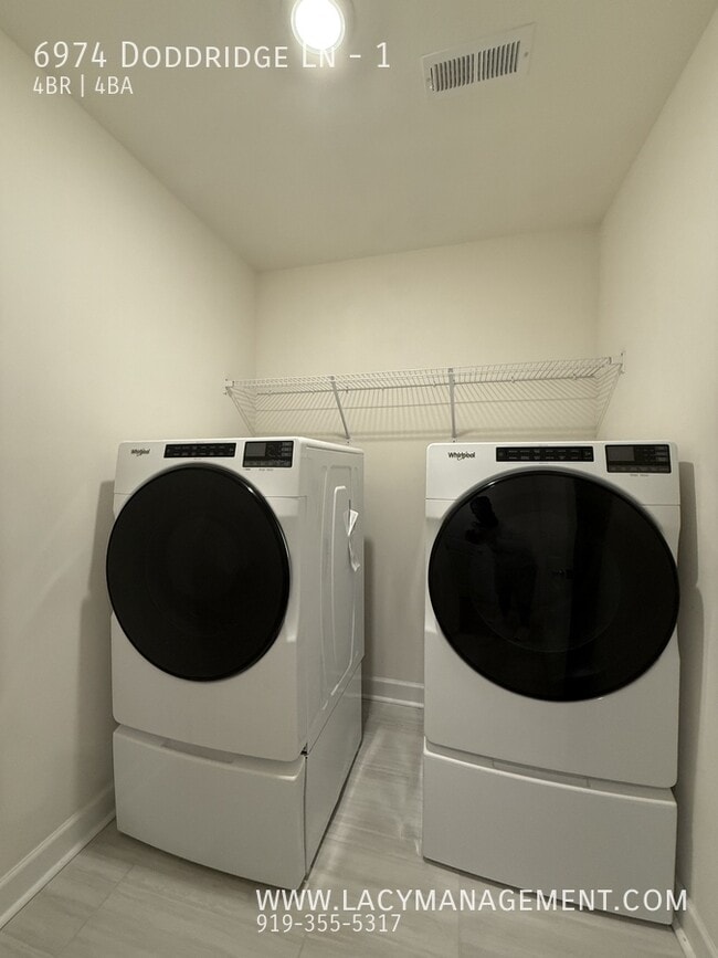 Building Photo - 6974 Doddridge Ln